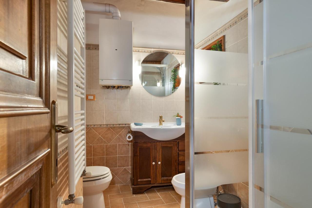 Rome As You Feel - Cancelleria Apartment In Navona Екстериор снимка